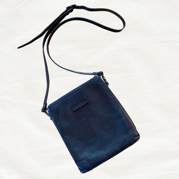 Gianni Conti Black Leather Crossbody | Minimalist Italian Purse - Picture 1 of 6